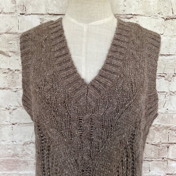 Vero Moda Briella Sleeveless V Neck Cable Knit Sweater Vest Brown Size S NEW - Picture 2 of 5